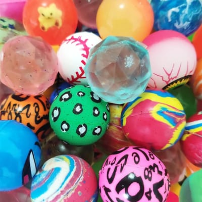 40 Stuiterende Rubberen Ballen in Gemengde Kleuren - Voor Feestjes, Verjaardagscadeaus en Voorschoolse Educatie