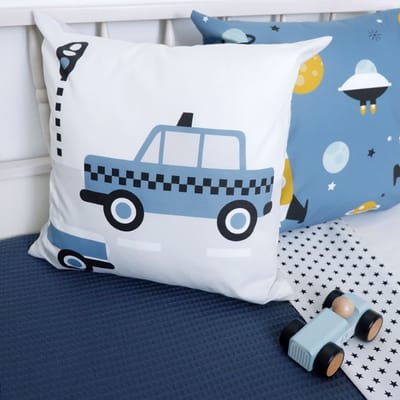 Sierkussen Auto blauw 40x40 tweezijdig met rits inclusief vulling voor kinderkamer