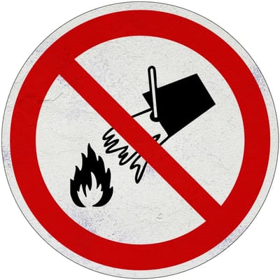 Niet met water blussen verbodsbord - P011 | Sign Again materiaal | 10 cm