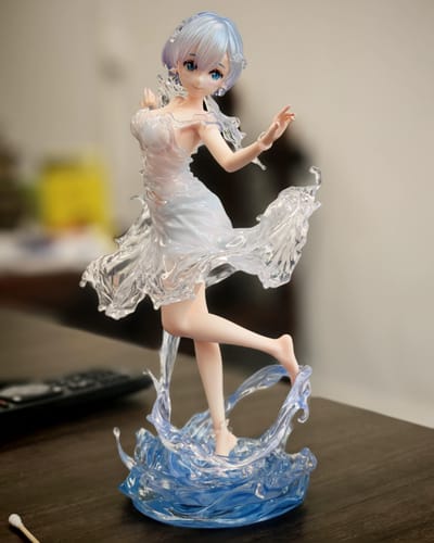 Ré:Figurine d'Anime Robe d'Eau Zero Rem Pose Dynamique Ornement Décoratif de Collection pour Fans d'Anime Décoration de Maison Collection black