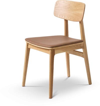 Olivine Lana Houten Eetkamerstoel - Met Bruin Zitkussen - Kunstleer - Massief Eiken - Scandinavisch