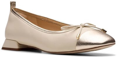Clarks Shoes Ubree15 Poppy Ballerina´s Beige EU 37 Vrouw