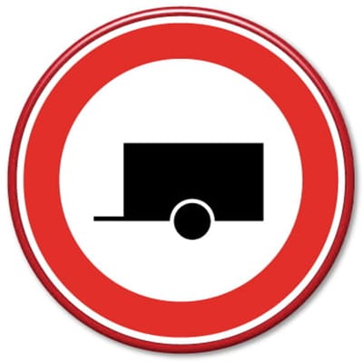 Verkeersbord verboden voor aanhangers - Weerbestendig Aluminium - Ø60 cm - Bevestiging: Met hekbeugels (voor spijlen- of gaashek)