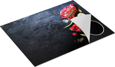 Chefcare Inductie Beschermer Rood Vlees met Groentes op een Marmeren Plaat - 77x59 cm - Afdekplaat Inductie - Kookplaat Beschermer - Inductie Mat