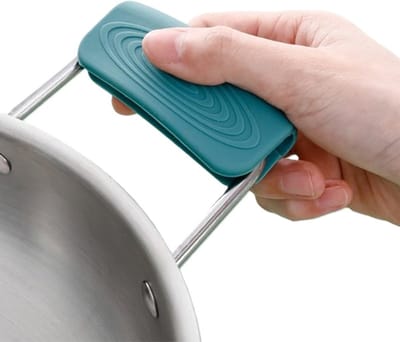 2 Stuks Platte Siliconen Pothandvat Grepen I Voorkomt Dat je Handen Verbranden I Hittebestendig En Slijtvast I Potdeksel Greep I Pannen Greep I Extra Grip I Grijs