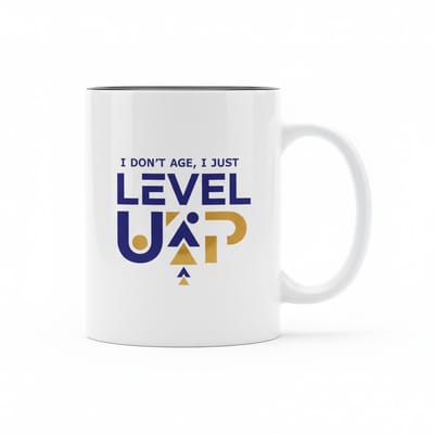 “I Don’t Age, I Just Level Up” Mok – Grappige Gamer Verjaardag Koffiemok 330 ml