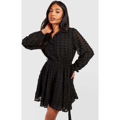 boohoo Dames Petite Dobby Jurk in Skaterstijl met Ceintuur | Black | Maat: 6