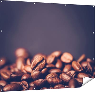 Gards Tuinposter Koffie Bonen op een Zwart Achtergrond - 150x120 cm - Tuindoek - Tuindecoratie - Wanddecoratie buiten - Tuinschilderij