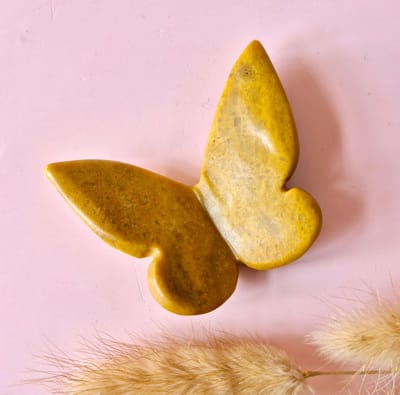 Edelsteen Vlinder 6x5 cm – Gele Jade