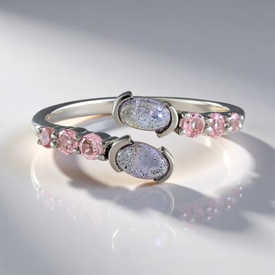 Cavill - Geplatineerde Zilveren Ring - 2x 0,487 ct Roze Minary Labradoriet & 0,331 ct Roze Toermalijn - Modern Open Design