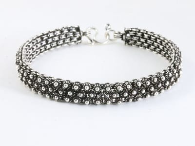 Zware fijn bewerkte gevlochten zilveren armband - lengte 17 cm