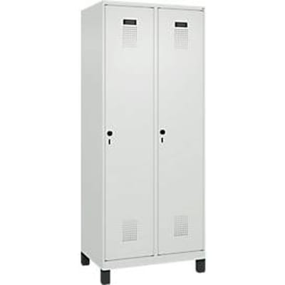 C+P Evolo Plus garderobekast, 2 vakken, 400 mm vakbreedte, met poten, rechts scharnierend, soft-close, inbraakwerend, B 800 x D 500 x H 1950 mm, veiligheidsslot met draaigrendel, lichtgrijs RAL 7035/lichtgrijs RAL 7035