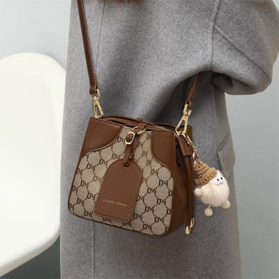 Nieuwe Crossbody Dames Tas Temperament Emmer Tas High-end Pendelen Licht Luxe Schoudertas black