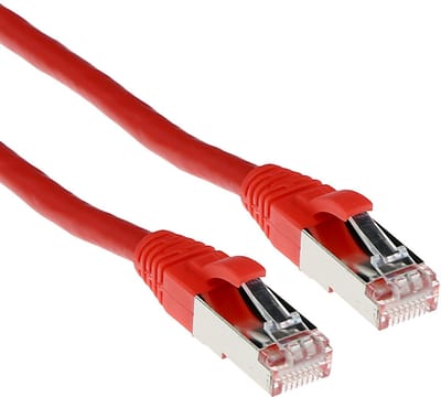 ACT Rode 0,5 meter SFTP CAT6A patchkabel snagless met RJ45 connectoren FB6500