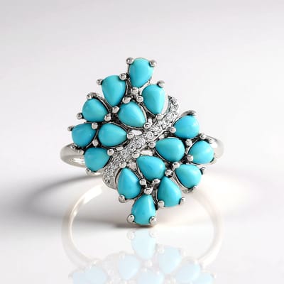 Cavill - Luxe Damesring met Sleeping Beauty Turkoois 1,905 ct - 925 Sterling Zilver met Platinum Plating - Druppelvormige Cabochon & Zirkonia 0,076 ct