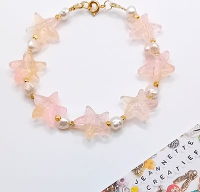 Jeannette-Creatief® - Beach - Armband Roze Zeesterren & Zoetwaterparels - Dames Armband - Zeesterren Pink Glaskralen - Armband - Zoetwaterpareltjes - Valentijn - Moederdag