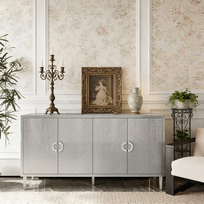 Dressoir - 152 cm - Met 4 Deuren en Grenen Poten - Stijlvol en Functioneel - MDF - Champagne