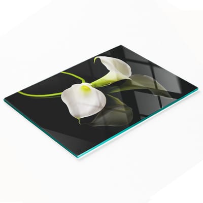 Duurzame en stijlvolle snijplank van gehard glas met Calla-patroon, 80x52 cm