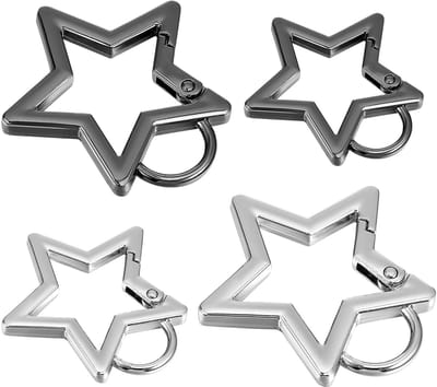 4 stuks Star Karabijnhaak Zinklegering Heavy Duty Star Sleutelhanger Clip Zilver Zwart Stervormige Karabijnhaak Cool Star Karabijnhaak Clip Sleutelhanger voor Camping Wandelen Vissen 2 Maten
