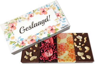 Beterschap Chocoladecadeau - Get well soon gift - Beterschap Chocola Brievenbuspakket - Fairtrade chocolade - natuurvriendelijke geschenkdoos - Witte, Puur en Melk
