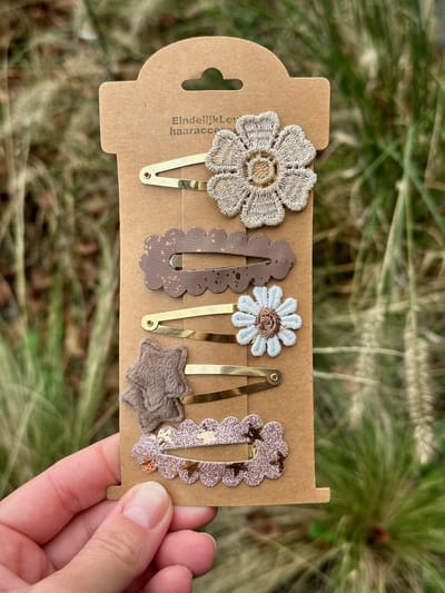Haarspeldjes voor meisjes - Haaraccessoires meisjes - Haarspeldjes voor meisjes en baby's - Haarknipjes - Haarclips - Handgemaakte haaraccessoires – Haaraccessoires Kerst – Glitters – Kerst – Haarspeldje Ster bruin