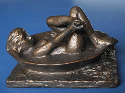Le Tub / Het bad - Edgar Degas beeldje bronskleurig - met doosje - 14 cm