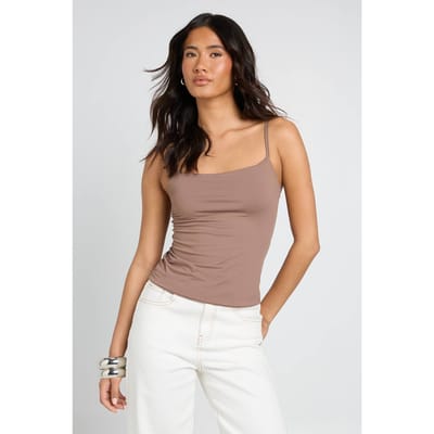 boohoo Dames Second Skin Hemdje Met Bandjes En Vierkante Hals | Mokka | Maat: 44