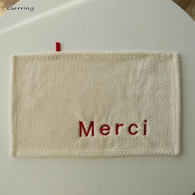Gerring INS Textuur Vierkante Handdoek Sneldrogend Borduurwerk met Letters Handdoek Zacht Waterabsorberend Handdoek voor Keuken Badkamer 50x30cm