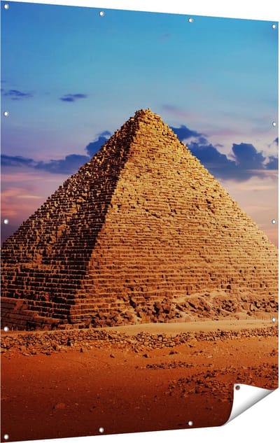 Gards Tuinposter Egyptische Piramides in de Woestijn - 120x160 cm - Tuindoek - Tuindecoratie - Wanddecoratie buiten - Tuinschilderij