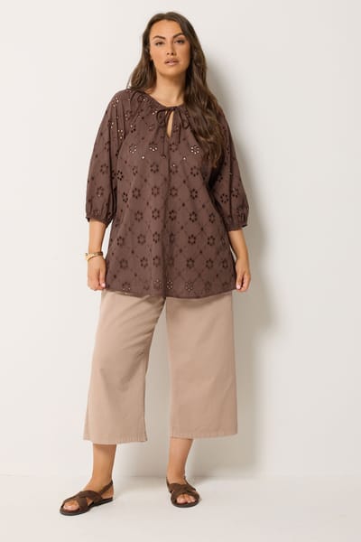 Yours Chocoladebruine Top Met Bloemenprint En Broderie Anglaise Size 42