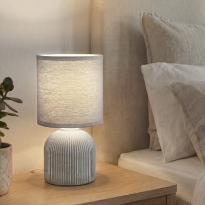 BRILONER Ino - Tafellamp slaakamer - met stoffen kap & keramiek voet - bedlamp - tafellampje - Ø15cm x 28 cm - grijs