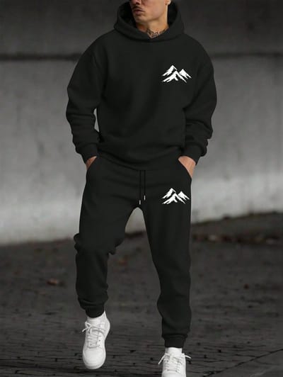 Modieuze Zwarte Hoodie en Joggingbroek Set met Stijlvolle Bergprint voor Comfort en Urban Look - 2XL-3XL