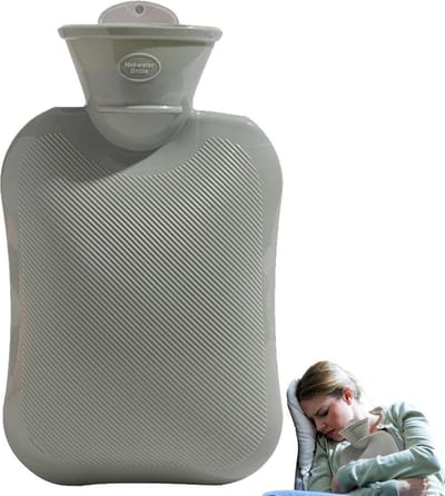 Warmwaterfles voor Volwassenen - Duurzame Warmte, Pijnverlichting - Kruik van Hoogwaardig Rubber - Inclusief Zachte Overtrek - Multifunctioneel en Veilig in Gebruik - Comfortabele Warmtetherapie - Inhoud van 500 ml