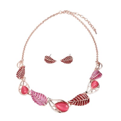 Petra's Sieradenwereld - Ketting goudkleurig fantasie rhodium plating met bijpassende oorbellen (EM6)