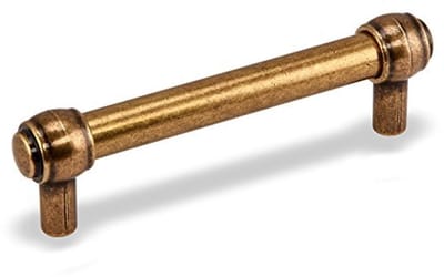 Meubelgreep ALTHEA Boorgatafstand 96 mm Oud messing optiek Stijl/ landhuisgreep van SOTECH