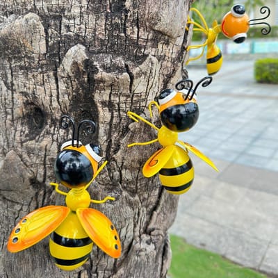SnelShoppen - 3D Bijendecoratie voor Buiten - Handbeschilderde Tuindecoratie - Kawaii Bijensculpturen - Set van 3 - Perfecte Cadeaus voor Vrouwen en M