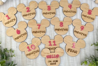 Gepersonaliseerd houten naambord voor baby – Geboortebord – Babykamer decoratie – Babycadeau – Houten naamcirkel