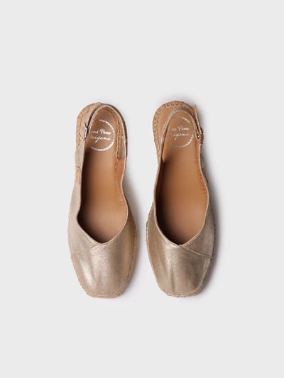 Dames espadrilles met gesloten neus en leren sleehak | BRENDA-AS