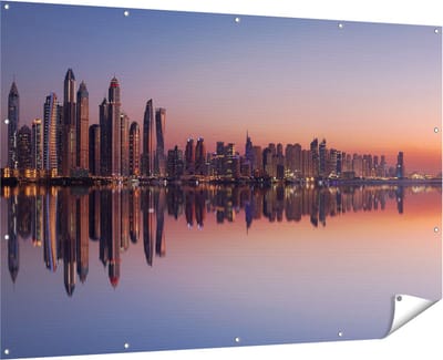 Gards Tuinposter Skyline Dubai Stad bij Zonsondergang - 180x120 cm - Tuindoek - Tuindecoratie - Wanddecoratie buiten - Tuinschilderij