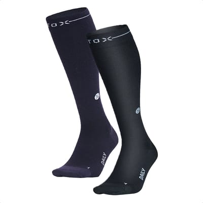 STOX Energy Socks Merino Everyday Sokken Heren - 2 Pack - Compressiekousen - Zwart / Donkerblauw - Merino Wol Compressie Sokken - Naadloos - Steunkousen - Maat: 40-44 (2 paar)