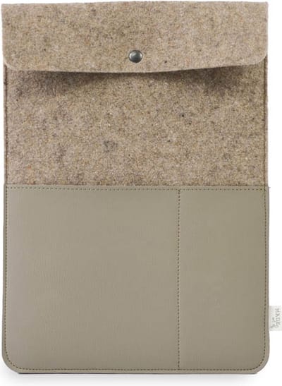 Laptop hoes BEAU -14 inch - Laptopsleeve - Taupe - Gerecycled wolvilt en appelleer - Duurzaam