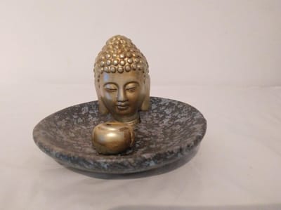 Siddhartha Webshop Wierookhouder Gouden Boeddhahoofd op ronde schaal B12 cm H 8 cm