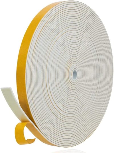 zelfklevende raamafdichting, 12 mm (B) x 1,5 mm (D)/10 m (L) voor ramen, deurafdichting, schuimtape, schuimstrips, rubberen afdichtstrips, geluidsisolatie, zegel, wit