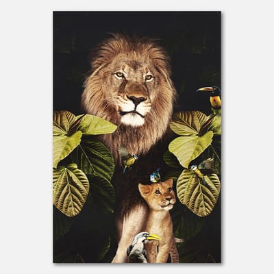 Poster op Papier - 40 x 60 cm - Leeuw en welp tussen tropische bladeren en vogels - PosterJunkie
