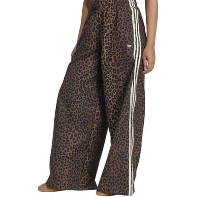 Adidas Originals Leopard Firebird Oversized Track Tracksuit Bottoms Größe: L | Jogginghosen Outlet | Damen