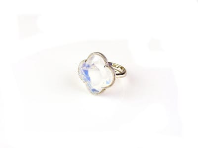 model Fiori ring in zilver opaal klaver