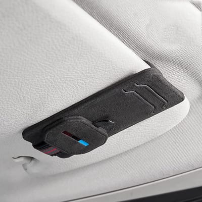 Allecto - Universele zonnebrilhouder - Zonnebril opbergclip - Krasbestendig en praktisch - Zwart - Geschikt voor auto en caravan - Handig voor bril...