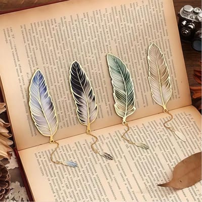 Dailygoods- Bladwijzer Metalen Set - 4 Stuks - Elegante Veer - Personaliseerbaar - Duurzaam - Perfect voor Boekenliefhebbers - Boekenlegger