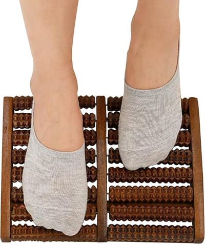 8-rijen houten voetmassage roller voor het verlichten van vermoeide voeten, hielspoor en plantaire fasciitis