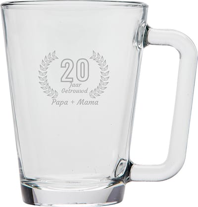 Gegraveerde theeglas 26cl Papa + mama 20 jaar getrouwd